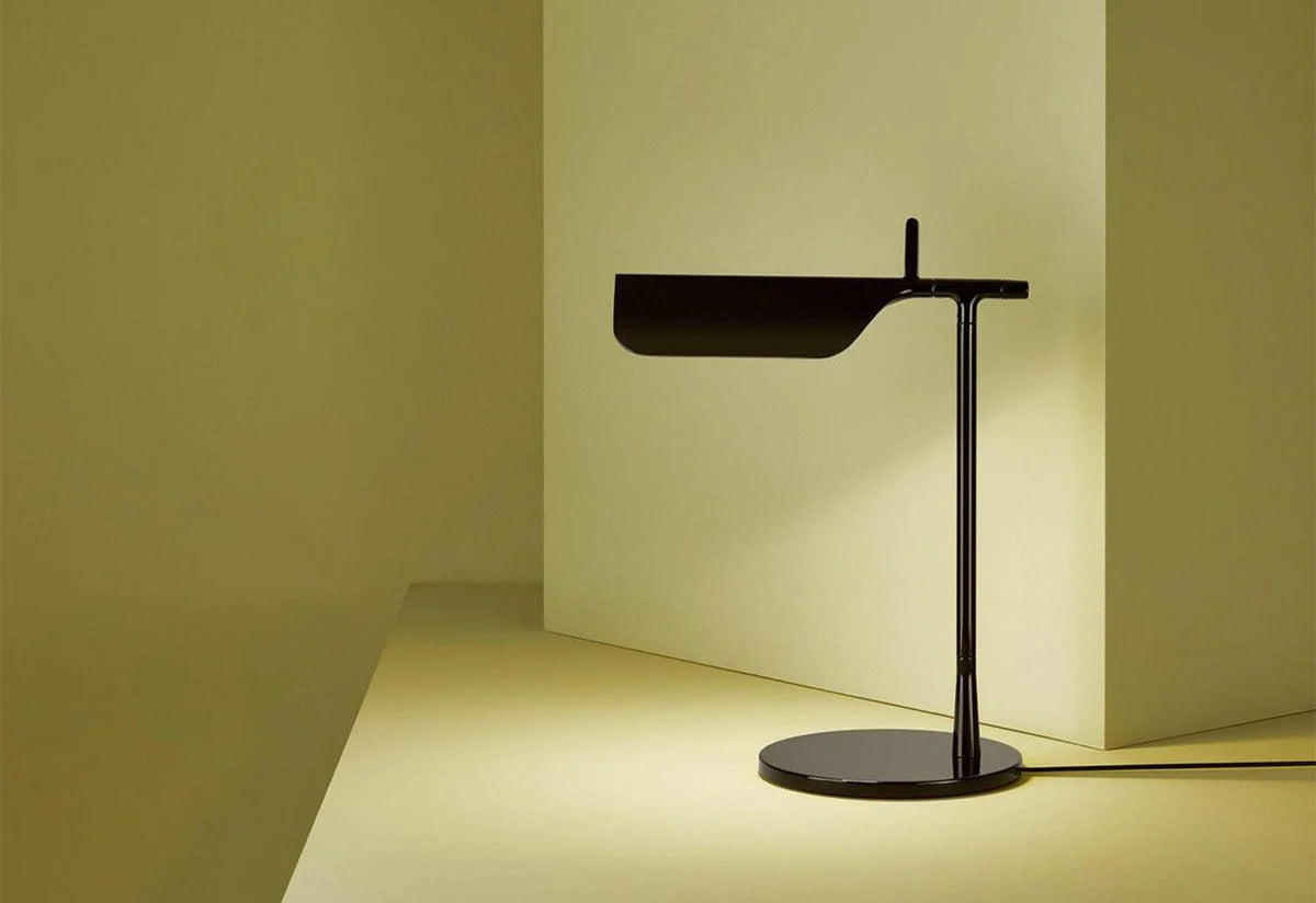 AVATEGU - Tab T Table Lamp