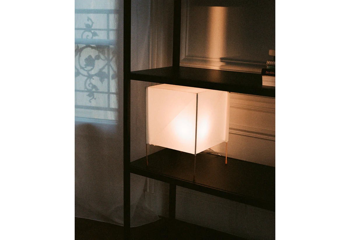 AVATEGU - Paper Cube Table Lamp